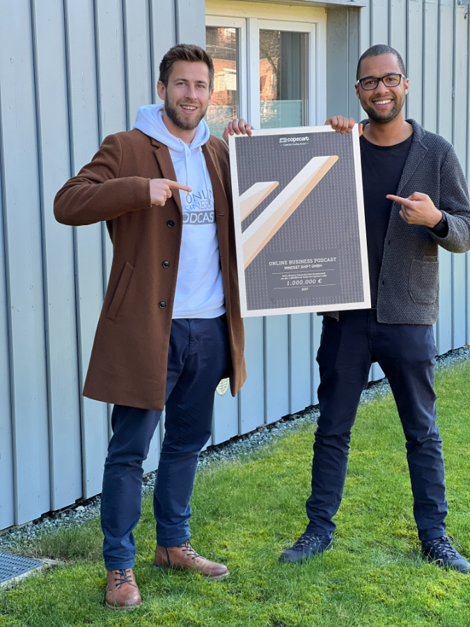 Timo und Sascha mit dem CopeCart Scaling Award (1.000.000 €)